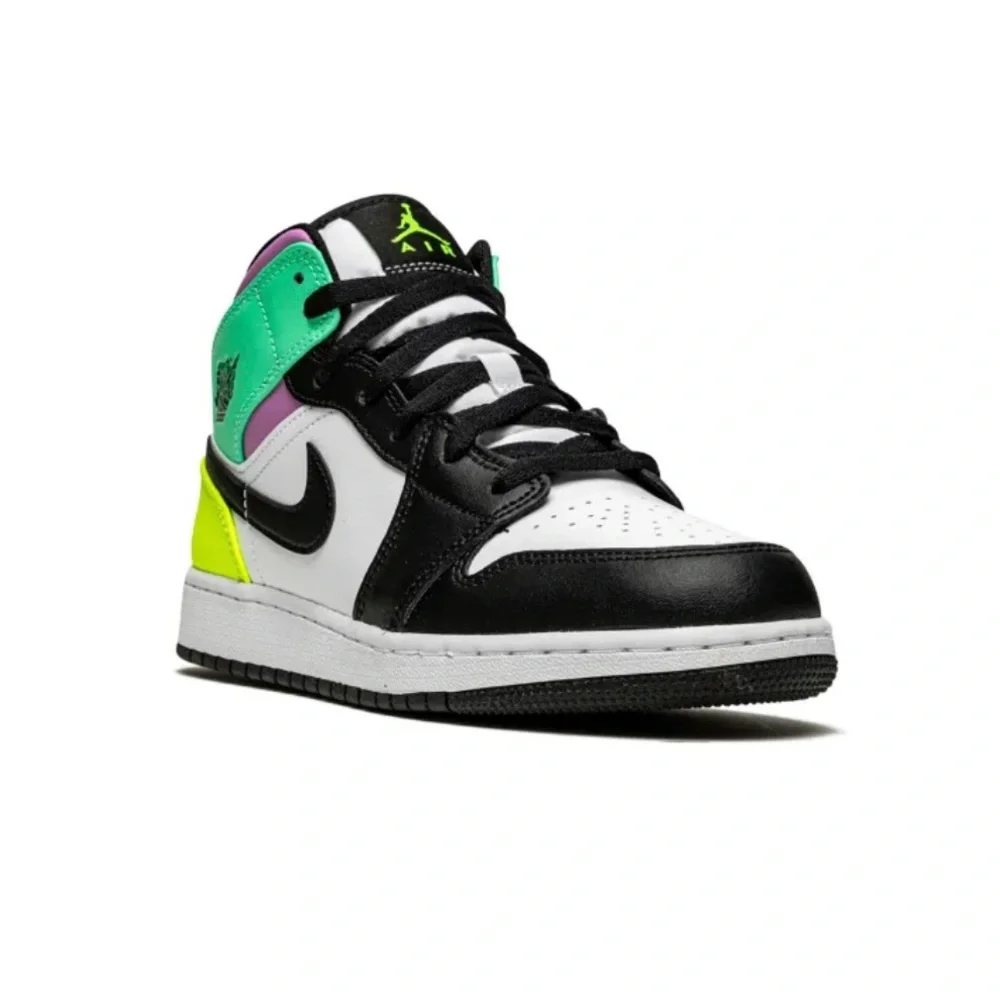Nike Air Jordan 1 Mids ‘Pastel’ 7Y